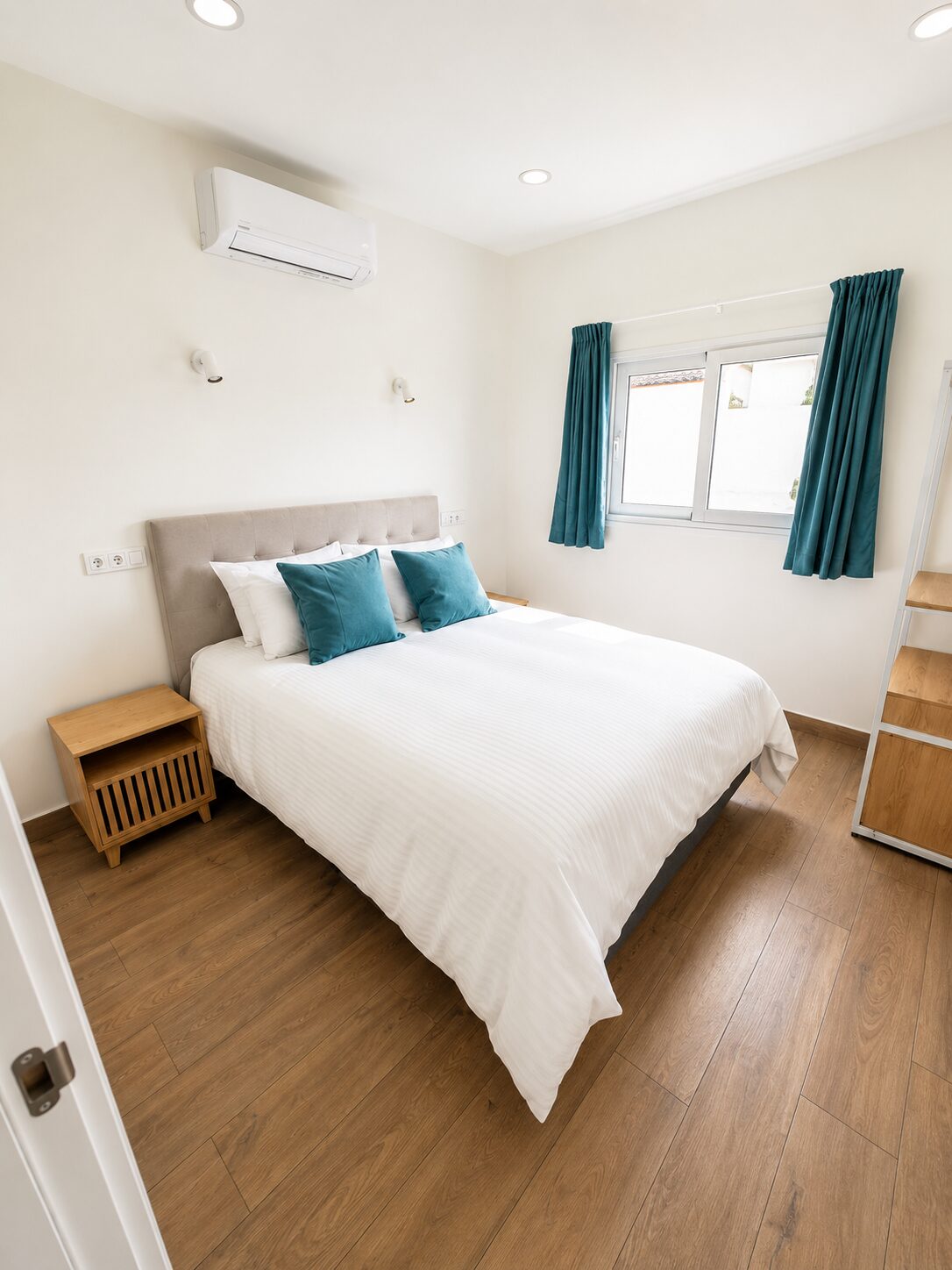 Coastal Retret Second Bedroom