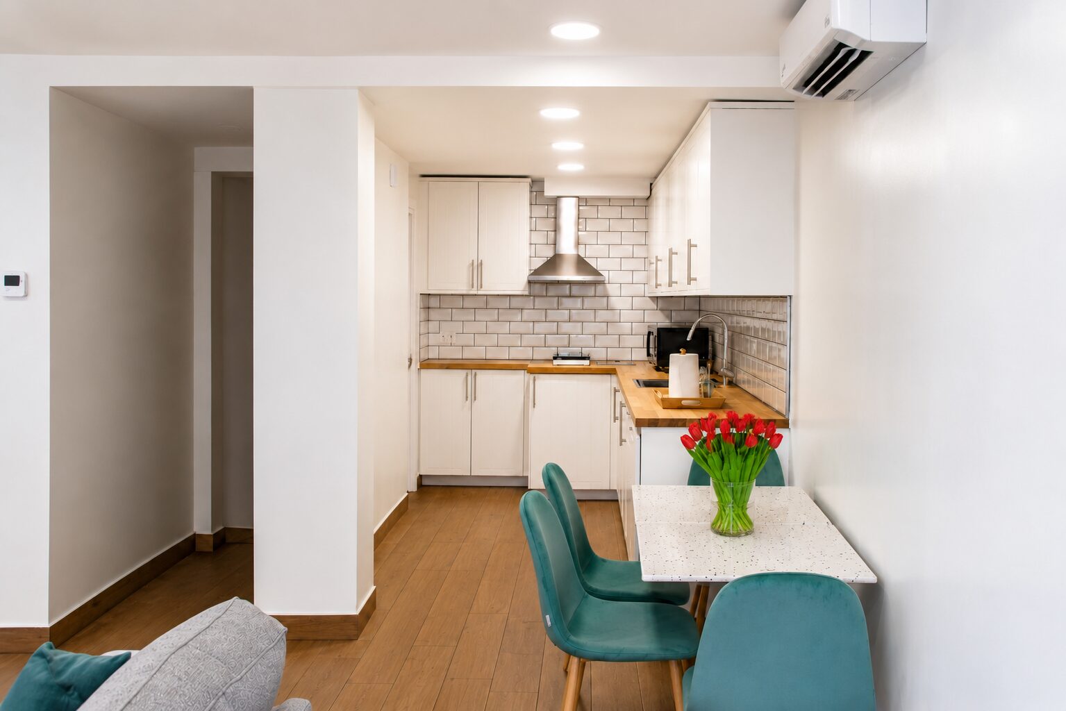 Boutique Kitchen Dinning